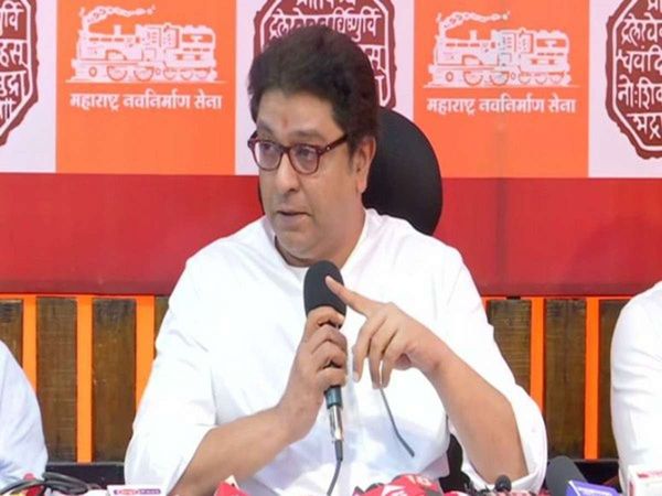 issue of loudspeakers will have to be ended forever it needs big support says Raj Thackeray
