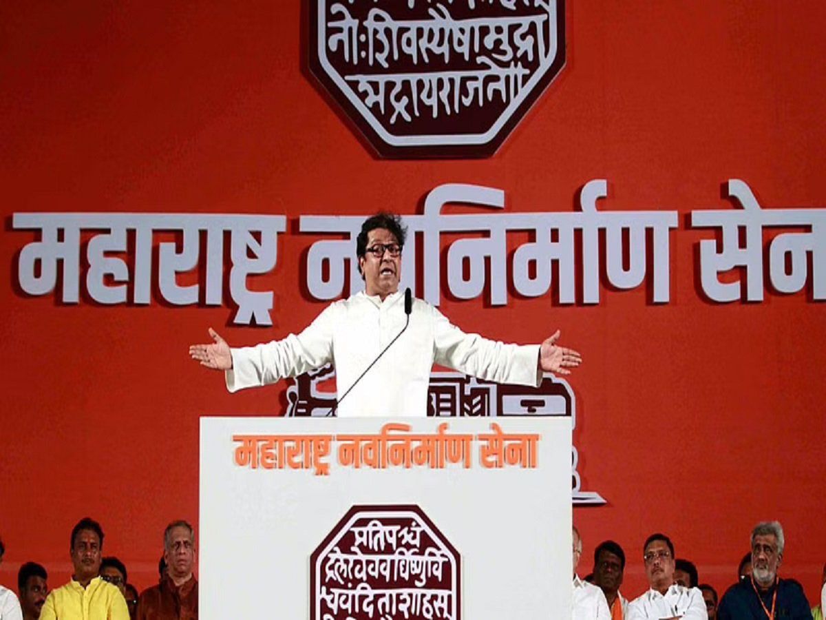 4 मई से जहां लाउडस्पीकर पर अजान दी जाती है, वहां हनुमान चालीसा लगाएं, पता चले तकलीफ क्या होती है- राज ठाकरे