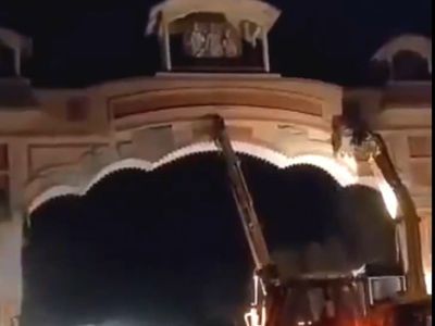 Rajasthan: Gehlot government demolished Ramdarbar with the help of bulldozer in sujangarh, Video gone viral Rajasthan: Gehlot government demolished Ramdarbar with the help of bulldozer in sujangarh, Video gone viral
