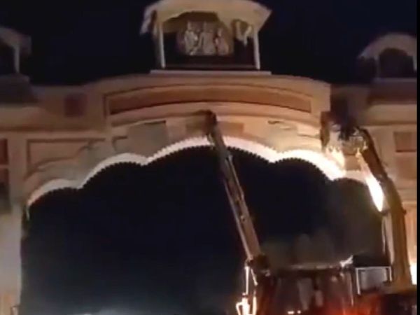 Rajasthan: Gehlot government demolished Ramdarbar with the help of bulldozer in sujangarh, Video gone viral