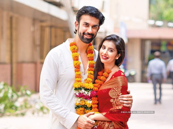 Rajeev Sen and  Charu Asopa 