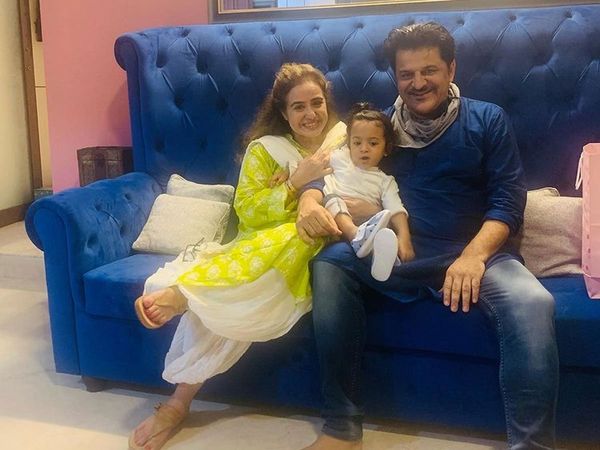 Rajesh Khatter, Vandana Sanjnani