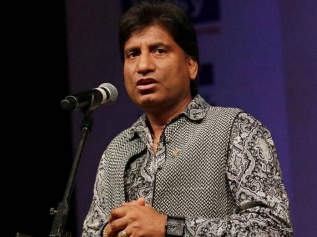Raju Srivastava Health: अब कैसी है राजू श्रीवास्तव की हालत, मैनेजर ने बताया- शरीर में हो रही हरकत