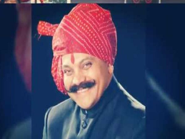 Congress Leader Ramesh Saxena says peoples should read Hanuman Chalisa to avoid coronavirus