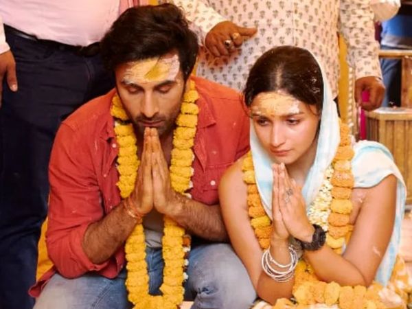 Ranbir Kapoor And Alia Bhatt To Marry At Vast House Know Here, Ranbir Kapoor And Alia Bhatt Wedding Updates In Hindi
