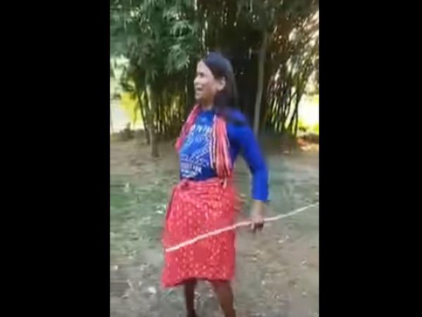 Ranu Mandal Dance on srivalli song Funny Viral Video
