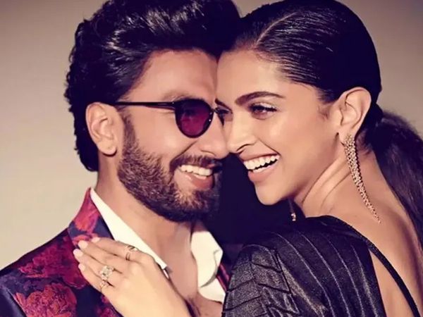 Ranveer Singh complains about Deepika Padukone