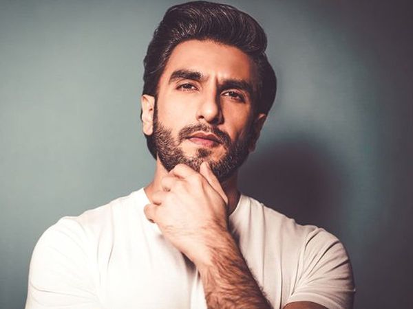 ranveer singh, Ranveer Singh Nude Photoshoot, Bollywood, Ranveer Singh's photo, Ranveer Singh's photo dispute complaint , Ranveer Singh's photoshoot, Ranveer Singh's photo was made before the Womens Commission, Ranveer Singh womens commission, Women's com