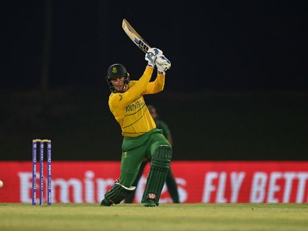 Rassie-van-der-Dussen-South-Africa-century