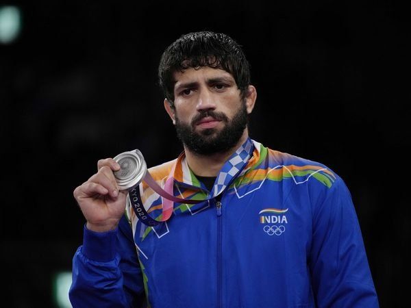 After winning silver medal in Tokyo Olympics, Ravi Dahiya said – this will not give me satisfaction