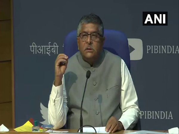 सोशल मीडिया और OTT पर सरकार जारी कर रही है गाइडलाइंस, जानिए 