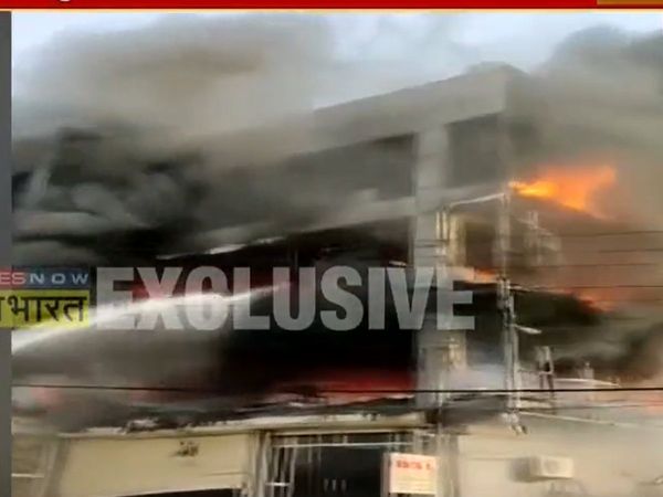 Reactions on Delhi's Mundka fire: Many leaders including President, PM said this while expressing grief