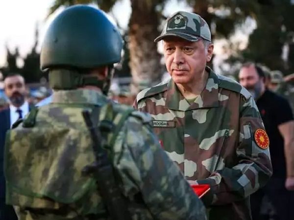 Turkey says militants executed 13, including soldiers, police, in Iraq