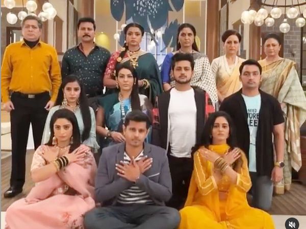 Ghum Hai Kisikey Pyaar Meiin Starcast Video| GHKKPM Chavan Family Dance| Ghum Hai Kisikey Pyaar Meiin bachpan ka pyar Video| गुम है किसी के प्यार में की कास्ट ने दिखाया 'बचपन का प्यार'