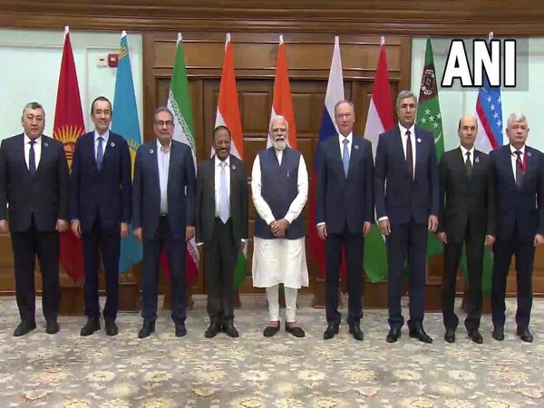 दिल्‍ली क्षेत्रीय सुरक्षा वार्ता में शामिल अधिकारियों ने प्रधानमंत्री नरेंद्र मोदी से मुलाकात की