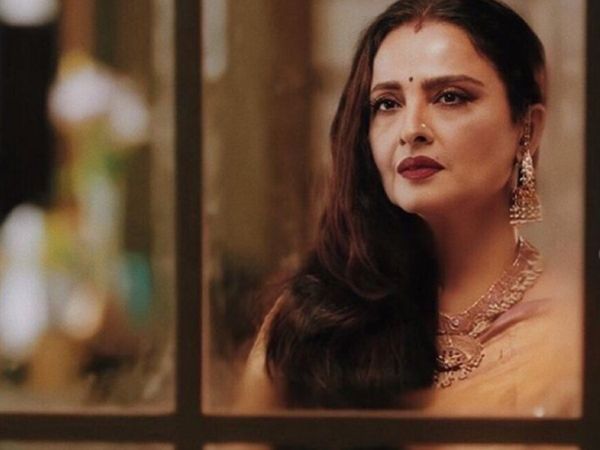 Bollywood Actress Rekha