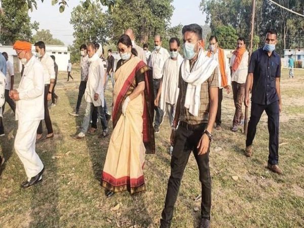 Union minister Renuka Singh tells officials at Chhattisgarh Will thrash you with belt