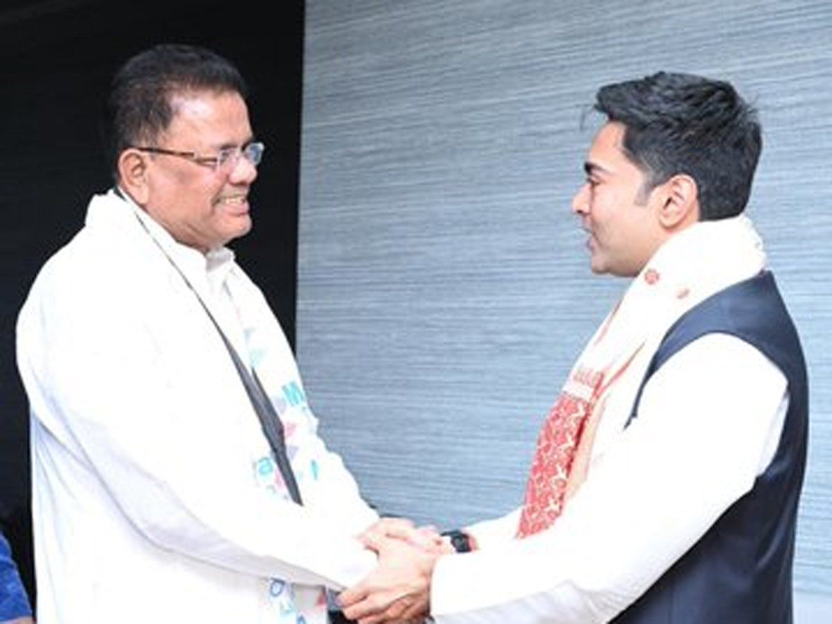 असम में कांग्रेस को बड़ा झटका, रिपुन बोरा टीएमसी हुए शामिल
