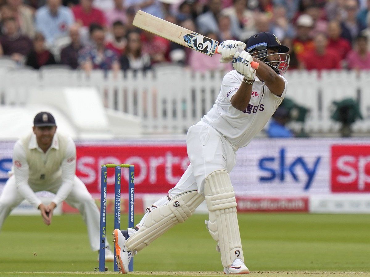 Rishabh Pant Record: रिषभ पंत ने बनाया एक और रिकॉर्ड, तेजी से बढ़ रहे हैं धोनी के आंकड़ों के करीब