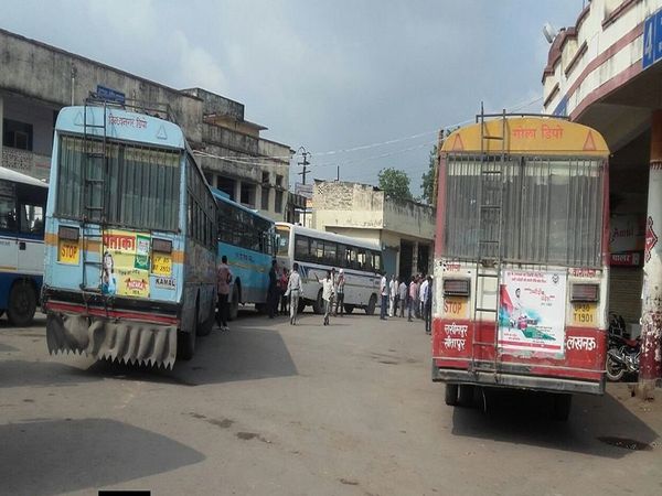 Roadways Bus service