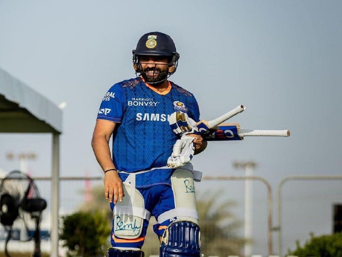 CSKvMI: चेन्नई के खिलाफ मुकाबले से पहले मुंबई को लगा तगड़ा झटका, मैदान में नहीं उतरे हिटमैन