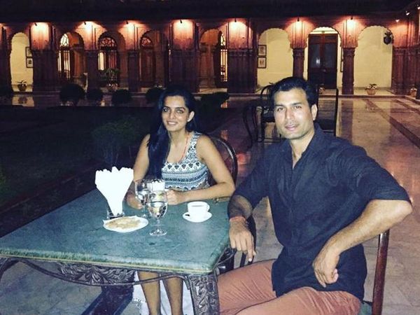 Ruhi Chaturvedi, Shailendra Saainyol