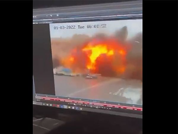 Russia misssile attack on Central Square video