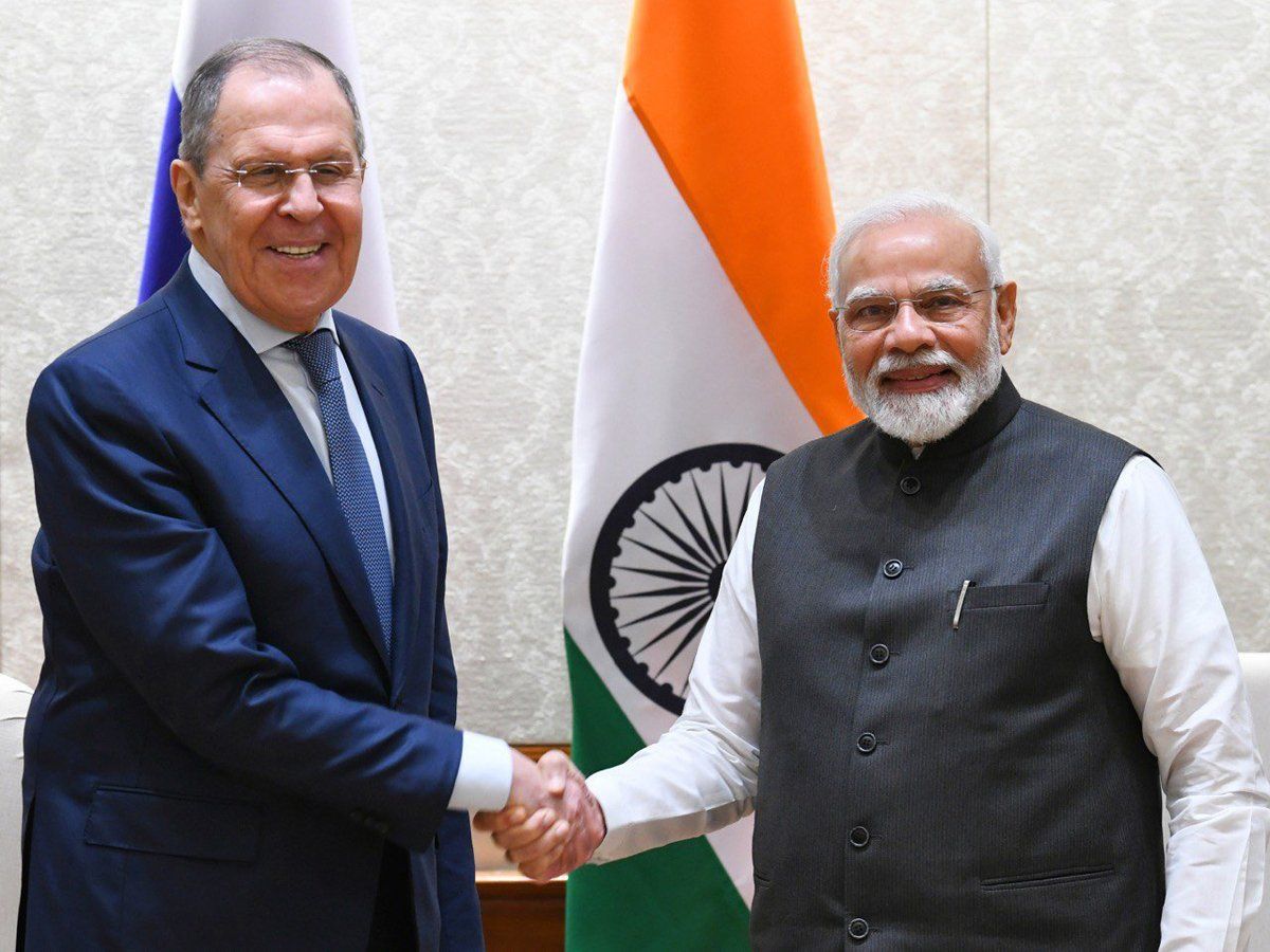 Ukraine Crisis : रूसी विदेश मंत्री लावरोव से मिले पीएम मोदी ने कहा- जल्द खत्म करें हिंसा