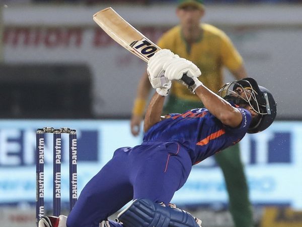 Ruturaj Gaikwad vs Anrich Nortje