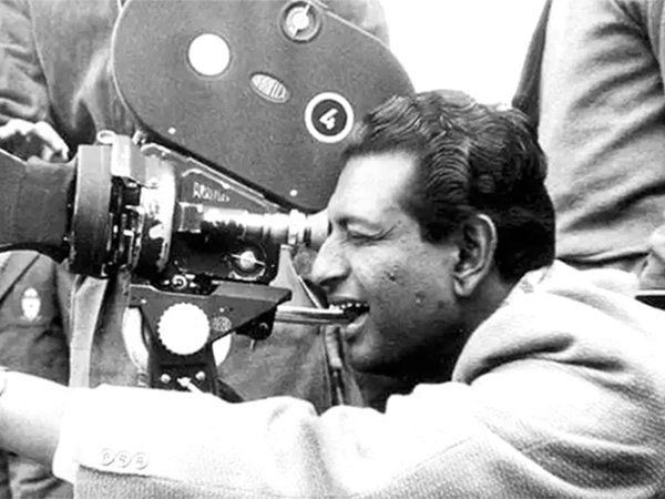 today's history 2 May 2022