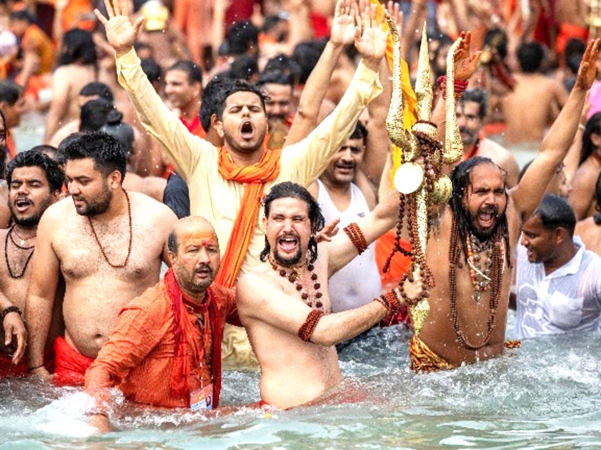 Haridwar Mahakumbh:महाकुंभ के आखिरी शाही स्नान की चमक कोरोना ने की फीकी