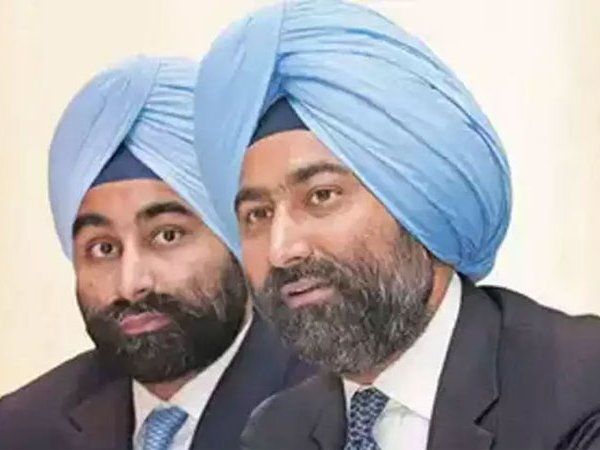 Ranbaxy Malvinder Singh and Shivender Singh cheated Rs 204 crore from their wives in the name of getting bail