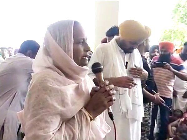 SIDHU MOOSEWALA’S FATHER ULTIMATUM