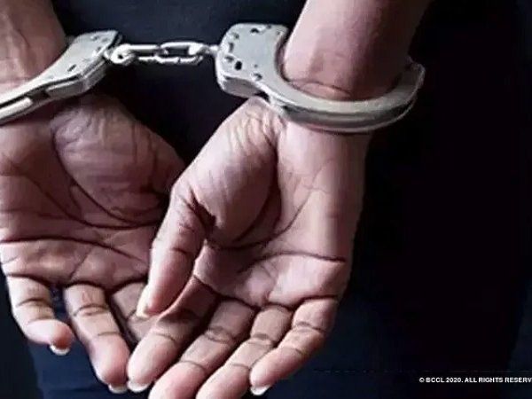 SI jailed for molesting woman constable