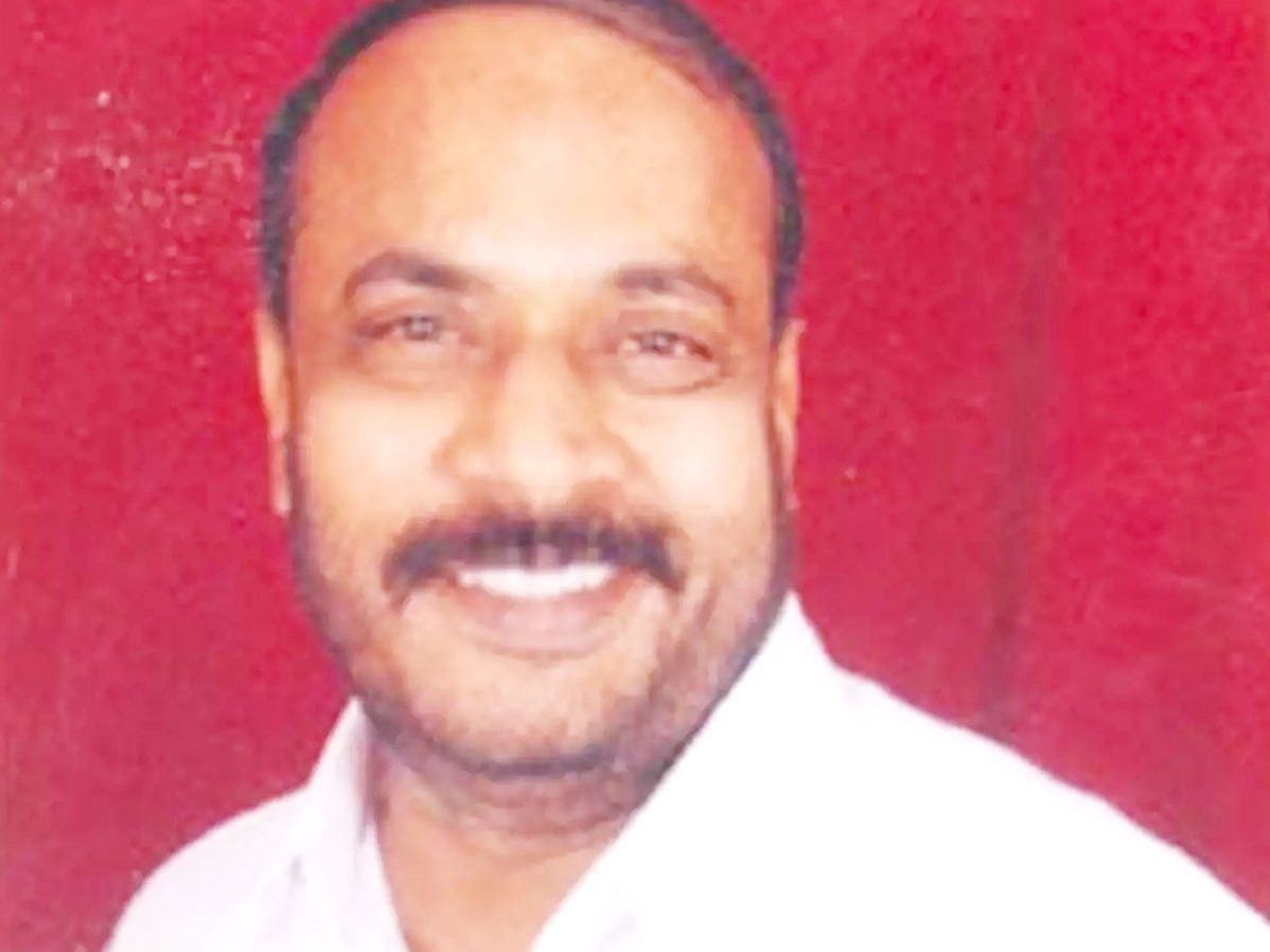 कर्नाटक: विधान परिषद के उपाध्यक्ष एसएल धर्मगौड़ा रेल ट्रैक पर मृत मिले, सुसाइड नोट बरामद