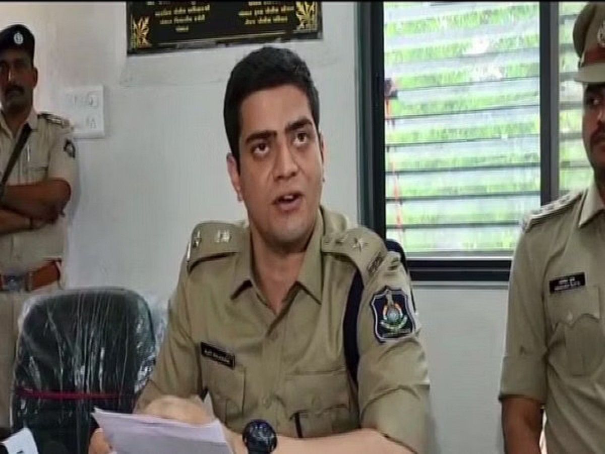 Gujarat: तीन मौलवियों ने बनाया था रामनवमी जुलूस पर पथराव का प्लान, पुलिस ने किए खंभात हिंसा में बड़े खुलासे