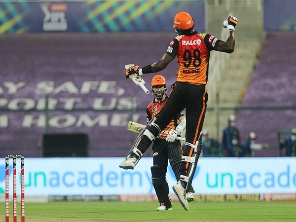 David Warner and Virat Kohli