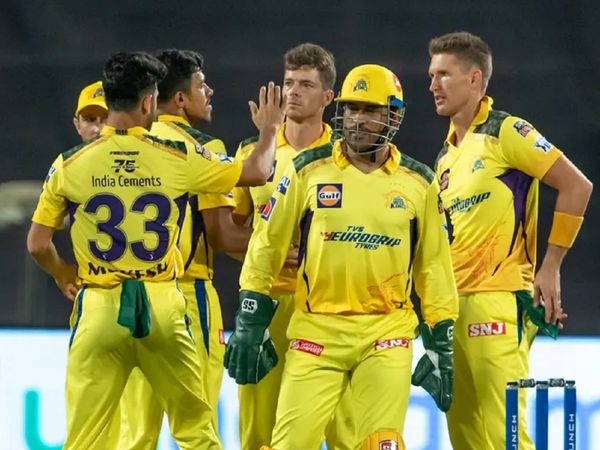 Sunrisers Hyderabad vs Chennai Super Kings Live Updates