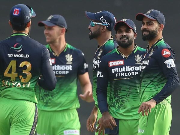 Sunrisers Hyderabad vs Royal Challengers Bangalore Live