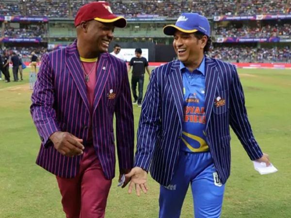 Brian Lara with Sachin Tendulkar