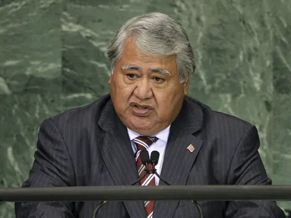 Ousted Samoa Prime Minister refuses to cede power, despite election loss 