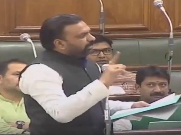 Bihar Vidhan Sabha Speaker annoyed due to Minister Samrat Chaudhary statement, apologizes