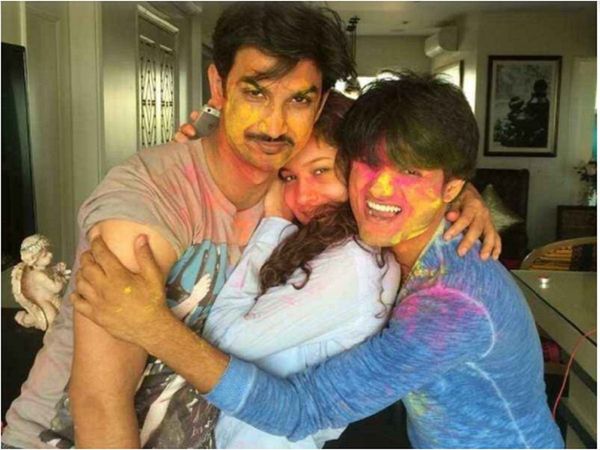 Sandeep Singh with Sushant Singh Rajput and Ankita Lokhande