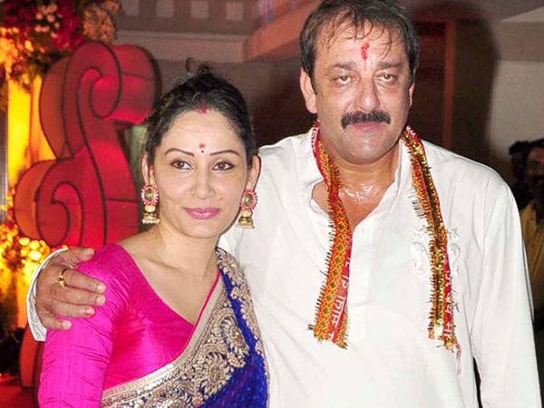 Maanayata Dutt Post For Sanjay Dutt Said They Will Put Up A Brave Fight Against The Bad Days