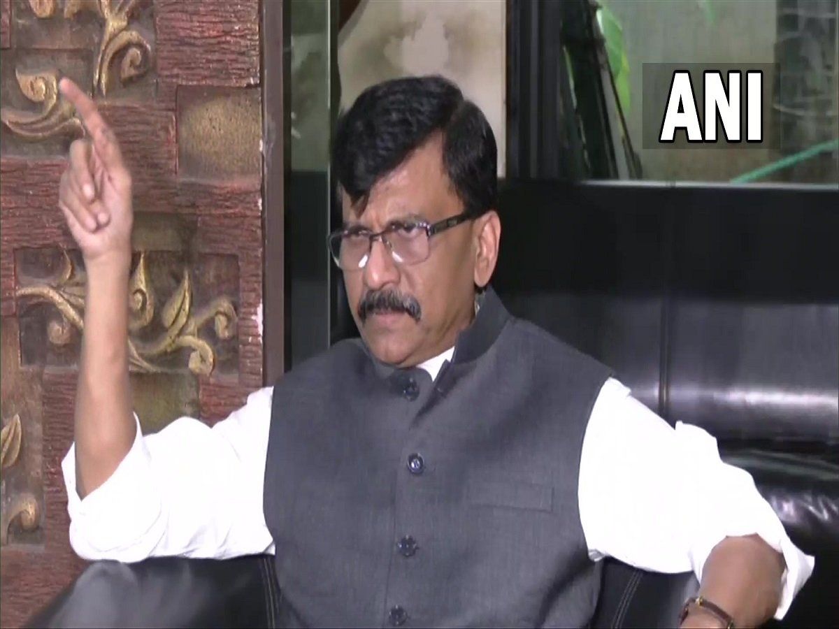 Maharashtra: हमारे अपनों ने ही पीठ में खंजर भोंका, हम काम करेंगे और अपने दम पर सत्ता में आएंगे- संजय राउत