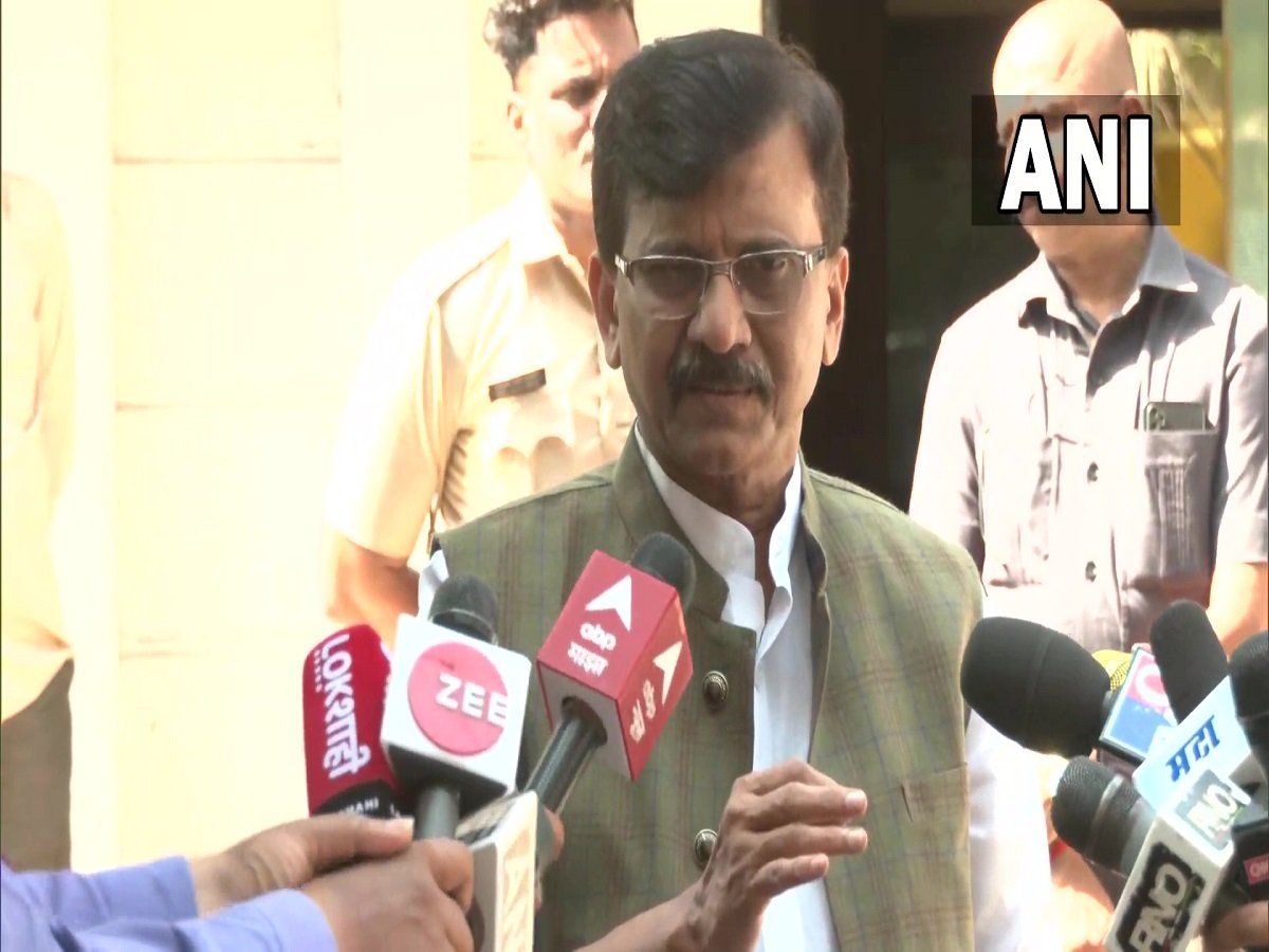'दिल्ली दरबार' पहुंची महाराष्ट्र की लड़ाई, भड़के राउत बोले- यह राज्य की बदनामी का है षडयंत्र