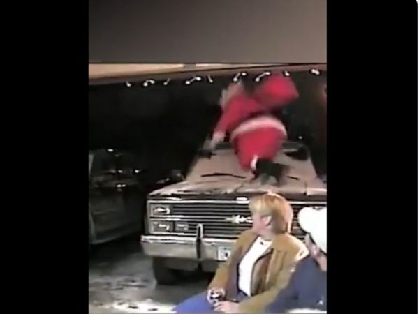 Christmas 2021 santa claus Entry in Weird Style Funny Viral Video