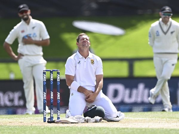 Sarel Erwee career profile