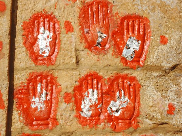 Today's history, 4th December: Viceroy Lord William Bentinck banned the Sati practice