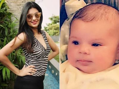 Sayali Bhagat Cute baby daughter Sayali Bhagat Cute baby daughter